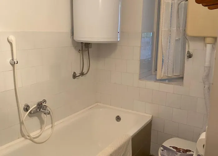 Rustic Jolly Premantura