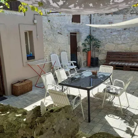 Rustic Jolly Apartment Premantura